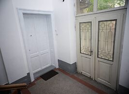 Srecko Apartment