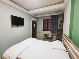 Yolohostel