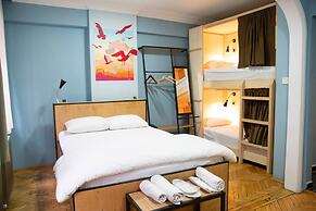 Yolohostel