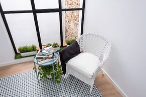 Gómez Rooms