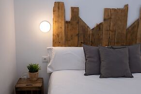 Gómez Rooms