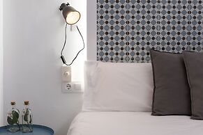 Gómez Rooms