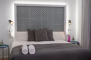 Gómez Rooms