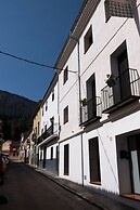 Gómez Rooms