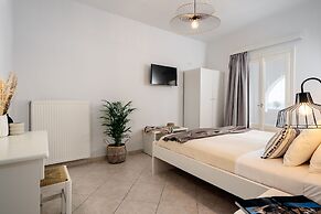 Erato Inn