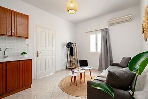 Erato Inn