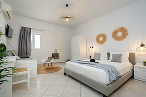 Erato Inn