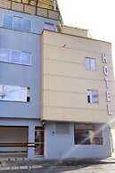 Suites 44 Hotel