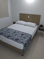 Suites 44 Hotel