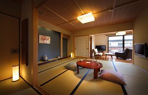 Ryokusuitei