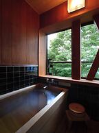 Ryokusuitei