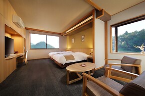 Ryokusuitei