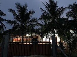 Palm view inn-Nilaveli