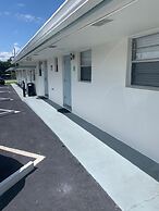 Caribbean Shores Jensen Beach Motel