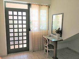 Mini Suites