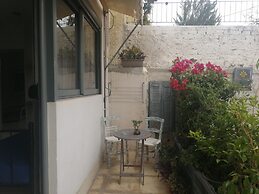 Mini Suites
