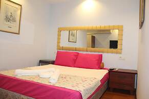 Nest Hotel