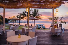 Lovina Beach Club & Resort