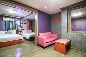 Hotel Lie