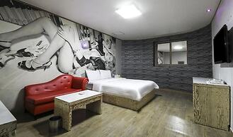 Hotel Lie