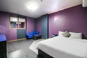 Hotel Lie