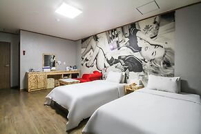 Hotel Lie