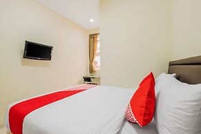 Collection O 818 Micasa Residence