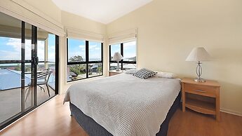 Moreton Bay Vista