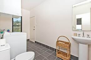 Moreton View
