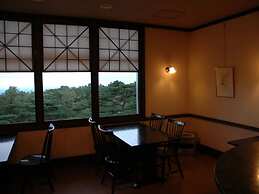 Wakakiryokan