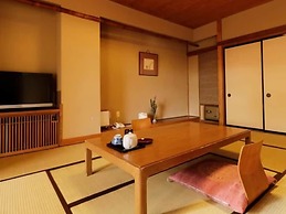 Wakakiryokan