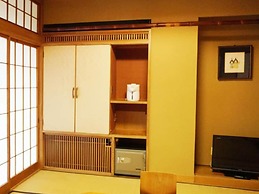 Wakakiryokan