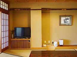 Wakakiryokan