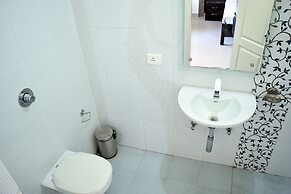 Ganga Darshanam Guest House