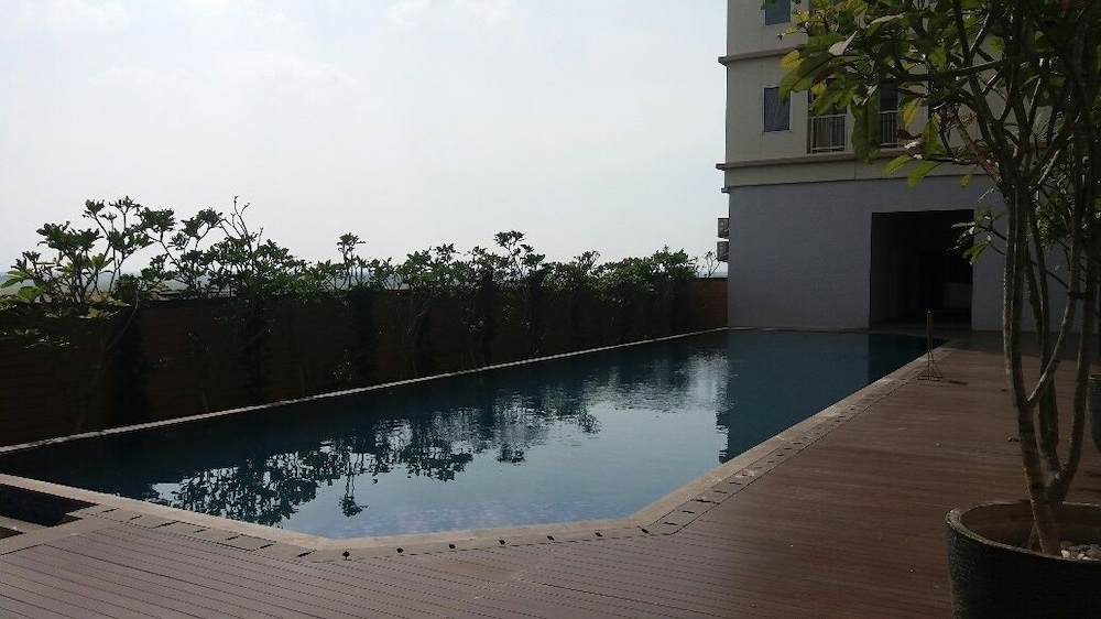Tamansari Mahogany Apartment