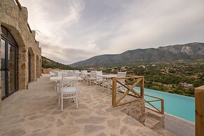 Karia Hotel Palamutbuku