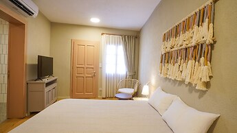 Bono Hotel Old Town