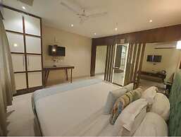 Hotel Radhika Regency