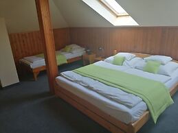 Hotel Hajnal