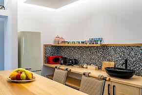 Marvarit Suites
