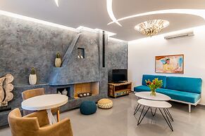 Marvarit Suites