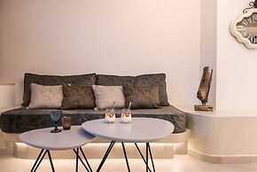 Marvarit Suites