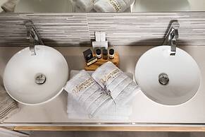 Marvarit Suites