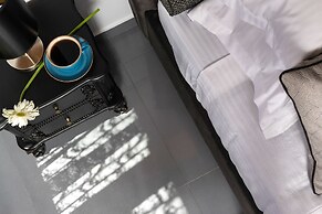 Marvarit Suites