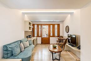 Marvarit Suites