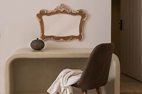 Marvarit Suites