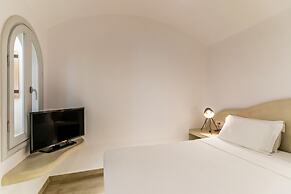 Marvarit Suites