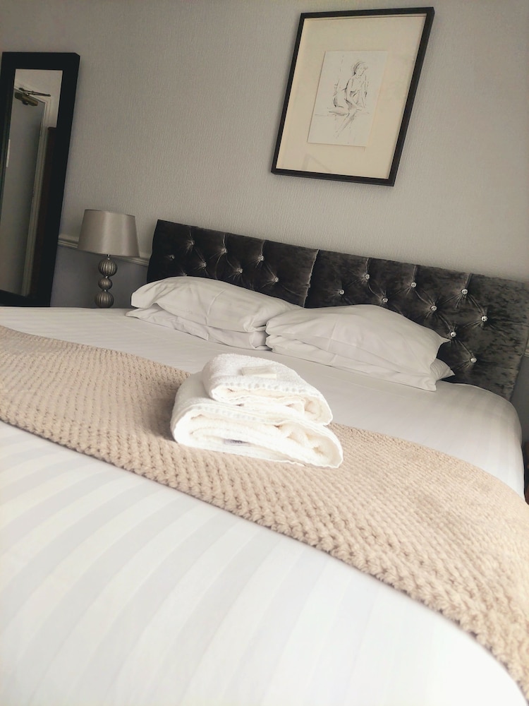 The Black Lion Royal Hotel