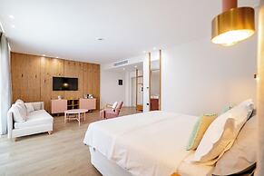 Glow Boutique Hotel & Suites
