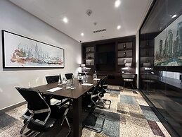 Hampton by Hilton Dubai Al Barsha